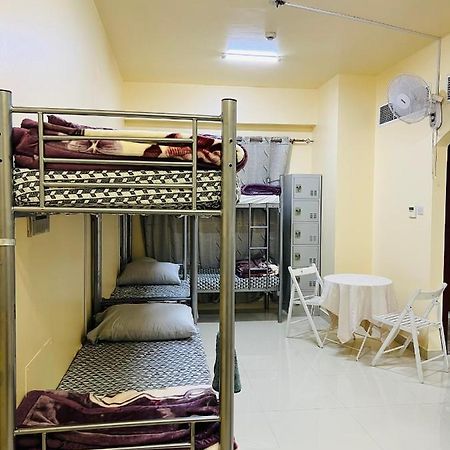 Comfort Tourist Place For Male Дубай Екстериор снимка